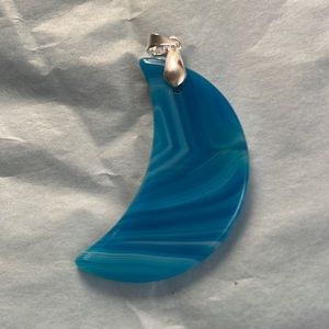 💎All Natural, Beautiful Aqua Blue w/ white stripes Agate !!🌙 Crescent Noon.